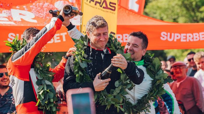 Spectacol pe străzile din Mangalia: Jerome France, învingător în etapa de super rally