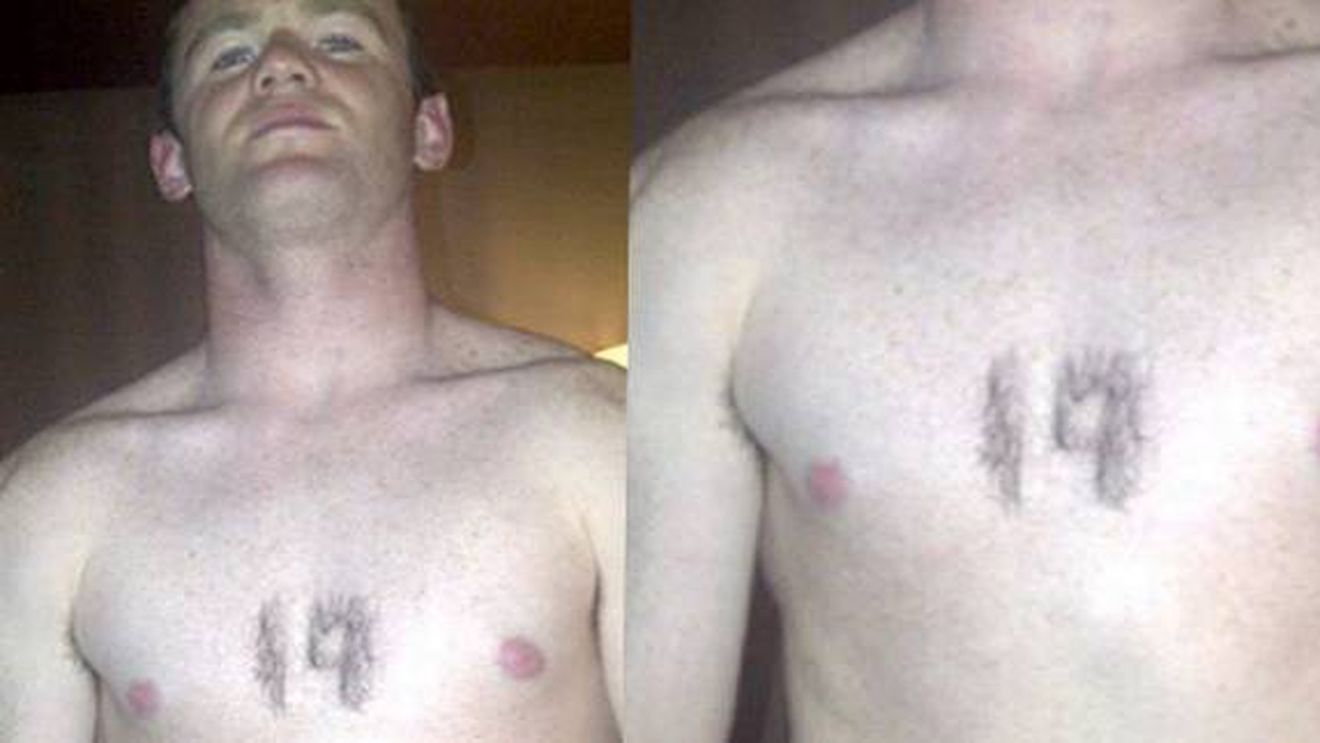 FOTO** Cum a sărbătorit Rooney titlul cu numărul 19! Owen: "E mai nebun decât credeam!"