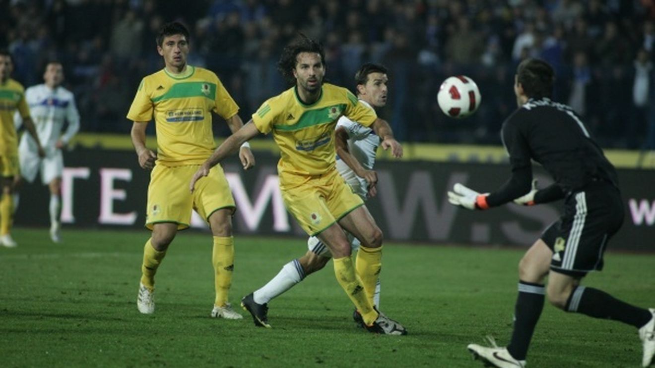 Probleme la Vaslui: Cânu și Rivas s-au accidentat!