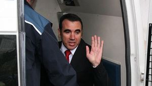 Penescu: "Nu voi mai fi ținut în arest** prea mult timp"