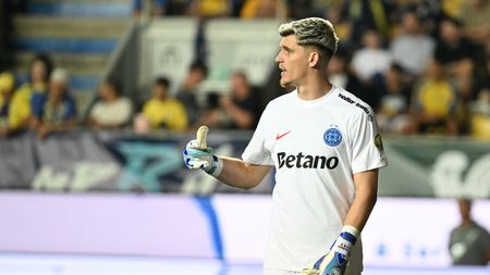 Giovanni Becali, detalii despre plecarea lui Ștefan Târnovanu de la FCSB: „Vorbim despre campionate foarte tari”