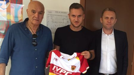 George Pușcaș, un an la Benevento Calcio. "O nouă aventură, merg să joc"