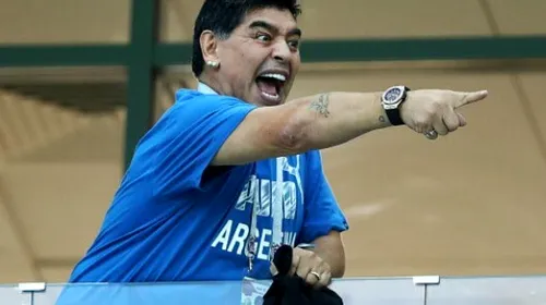 VIDEO | Scene ireale cu Maradona! Și-a ieșit din minți după ce a ratat promovarea și a lovit cu pumnul un suporter