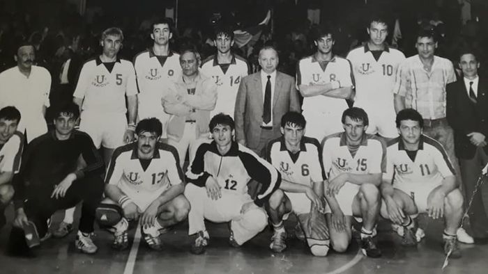 Doliu în sport. A murit antrenorul care a adus titlul în Bănie la handbal masculin, Sevastian Dobeanu