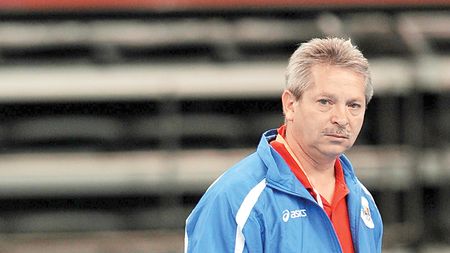 Nicolae Forminte, dur despre pregătirea lotului feminin de gimnastică la București: „Sosirea în Capitală nu este binevenită" | EXCLUSIV