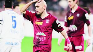 Tony:** „Mă las de fotbal!"