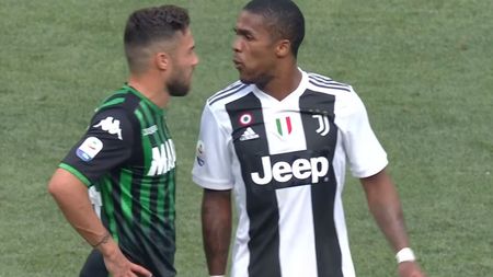 Prostia costă! Juventus, amendă drastică pentru Douglas Costa, după ieșirile din meciul cu Sassuolo 