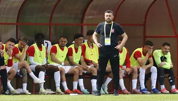Eugen Beza, întrebat direct dacă mai rămâne la CSC Șelimbăr: ”Anumiți oameni vor spune că menținerea în Liga 2 în urma unui baraj e un semieșec. E total greșit!”