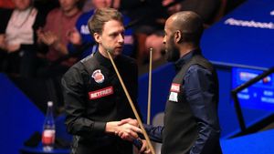 Snooker | Surpriză uriașă în primul tur, la Crucible: "Dentistul" l-a extras pe principalul favorit, Judd Trump, din lupta pentru titlul mondial, după o revenire magică. Necunoscutele pe tabloul optimilor