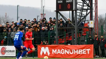 FC Bacău vrea să fie echipa orașului, dar le oferă fanilor informații doar când are chef. A anunțat o plecare, dar despre amicale nu spune mare lucru