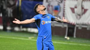 Ce făcea Florinel Coman la 4 dimineața, după CFR - FCSB 0-1. A anunțat că pleacă în vară indiferent de ceea ce îi oferă Gigi Becali și apoi n-a mai avut somn