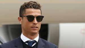 "Insectele atacă doar lămpile care strălucesc!" Ronaldo a RĂ‚BUFNIT pe Instagram, cu un mesaj marca "Eric Cantona". Ce a vrut să spună