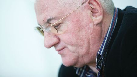 Dragomir, la un pas să CAPOTEZE:** a URLAT la procurori și a fost aproape de o CRIZĂ‚! "Retrage-te! Nu vezi că DNA te bagă în pământ?