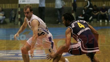 Vezi  AICI meciurile din acest weekend ale Diviziei A la baschet