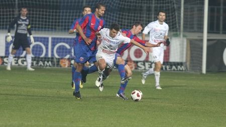 Victor Becali: "Cred că Moraes va rămâne la Bistrița"