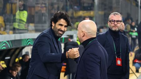 Legenda oltenilor l-a făcut praf pe Coelho: „Nu se face așa ceva! Dacă îi dai o sabie, pică pe ea”