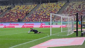 Gigi Becali a decis primul 11 pentru FCSB – Csikszereda. Debutul puștiului Popa în echipa campioană