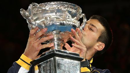 Nole, rege pentru a patra oară în "țara cangurilor"!** Finala Australian Open: Djokovic - Murray 3-1 (6-7(2), 7-6(3), 6-3, 6-2)