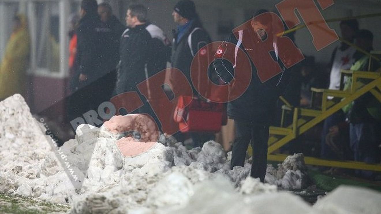 Sabău: "Nu mă interesează ce spun fanii!** Eu răspund în fața președintelui"