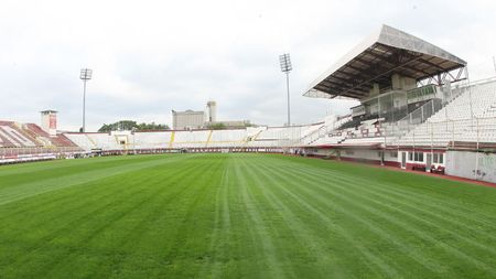 Rapid - "U" Cluj, tot fără fani!** Comisia de Recurs a menținut sancțiunea giuleștenilor