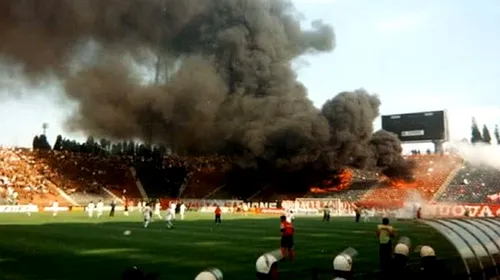 VIDEO** Incendierea peluzei din Ghencea, considerată de străini unul dintre cele mai idioate lucruri făcute de fani pe stadioane