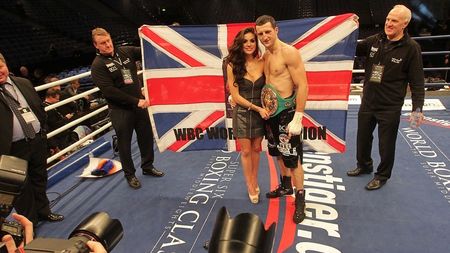 Froch și-a cerut iubita în căsătorie după succesul în fața lui Groves