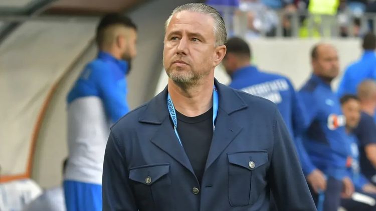 Ce a făcut Reghecampf după anunțul lui Gigi Becali că e antrenorul FCSB. Tunisienii au publicat prima fotografie cu el