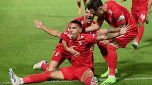 Încă o plecare de Chindia! Și-a reziliat contractul și merge la liderul Ligii 2. ”Este un plus pentru echipă, pentru lot” | EXCLUSIV