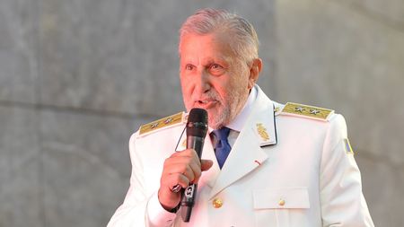 VIDEO Ilie Năstase a reacționat după numirea lui Reghecampf la FCSB şi e circumspect!