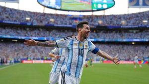 Argentina - Algeria 3-0. Hattrick Lionel Messi! De povestit nepoților: la 39 de ani fără o săptămână, cu coroana pe cap și sceptrul în mână