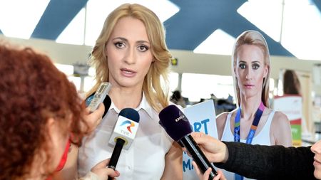 Natația românească a dat lovitura! Camelia Potec, președintele sportiv al anului 2022. „Mi-au dat lacrimile pentru performanțele acestor copii" | SPECIAL