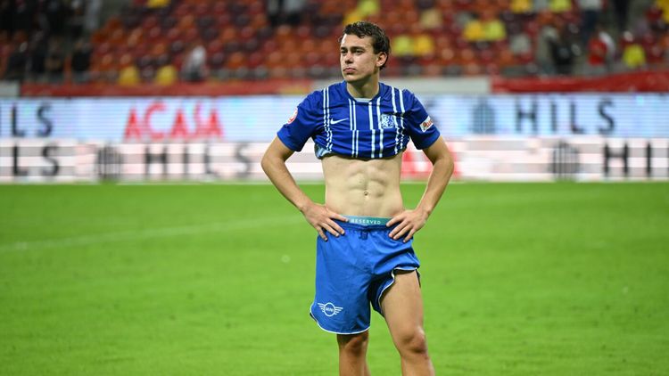 Dorit de Dinamo, Radaslavescu a luat decizia! Cu cine a semnat fostul mijlocaș de la FCSB