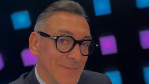 Ilie Dumitrescu nu s-a ferit şi l-a atacat pe favoritul lui Gigi Becali