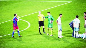 Italienii se tem:** "Arbitri suspecți!"