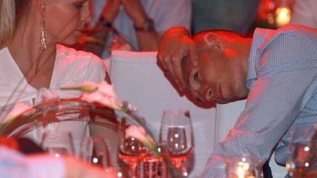 Ar fi trebuit să curgă râuri de șampanie, dar au fost doar lacrimi!** FOTO Imaginile care au făcut înconjurul lumii, Robben - devastat!