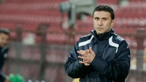 EXCLUSIV | "Te duci la antrenamente de plăcere". Cum a schimbat Alin Minteuan atmosfera în vestiarul CFR-ului: "Venirea lui relaxează lucrurile"