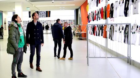 EXCLUSIV | Scrisoarea lui Octavian Abrudan către fanii lui ”U” Cluj, după ce aceștia au atacat foștii jucători cu intenții să preia conducerea clubului. ”Ne denigrați bazându-vă pe minciunile lui Stanciu, care își găsește alibiuri”
