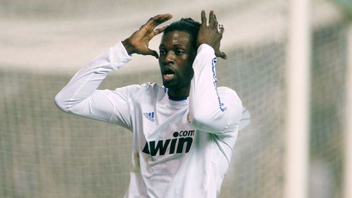 Adebayor nu uită că s-a aflat în bătaia puștii!** A refuzat iar convocarea la naționala statului Togo