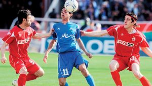 Dinamoviștii se bat cu nemții pentru Vujadinovic