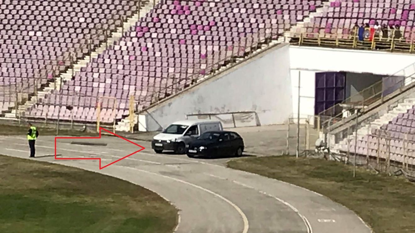 FOTO | România, anul 2018. Momente penibile la meciul dintre ASU Politehnica și SSC Farul. Timișorenii au fost aproape să piardă la "masa verde" din cauza unui motiv greu de crezut. Incidente și la pauză