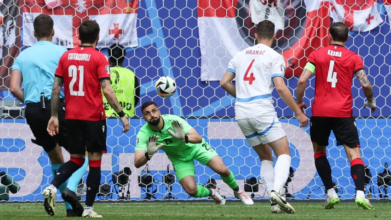 După Radu Drăgușin, un alt fotbalist care a uimit la EURO 2024 refuză Bayern Munchen! Costă 40.000.000 de euro, dar a pus o condiție: „Dacă el rămâne, eu nu vin! Vreau să joc”