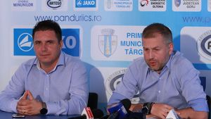 Dezvăluiri șocante despre Edi Iordănescu și Narcis Răducan! ProSport a aflat sumele colosale câștigate la Pandurii Tg. Jiu de actualul selecționer al României și de fostul președinte al oltenilor! Vezi tabelele cu plățile primite de cei doi | FOTO EXCLUSIV