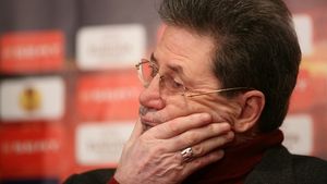 "Ov. Petre putea să care berea la Leipzig pe timpul lui Hitler!** Zapata e revoluția din Mexic!"