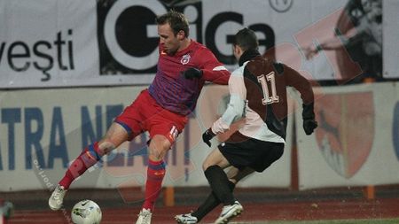 Killer-ul Stelei, "step by step" către salvare:** "Nu mai contează dacă am vrut să dau așa, e printre cele mai frumoase goluri"