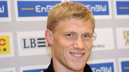 Pavel Pogrebnyak s-a rătăcit pe aeroportul din Frankfurt