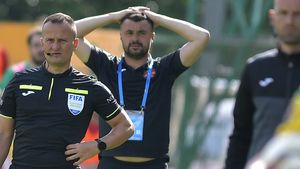 VIDEO | Eugen Beza a rupt tăcerea, după barajul care i-a adus echipei FC Hermannstadt retrogradarea în Liga 2. Antrenorul nu regretă experiența ca ”principal” la trupa sibiană, ce ar schimba la dubla cu CS Mioveni, dezamăgirea față de galerie, scuzele pentru suporteri și situația sa actuală