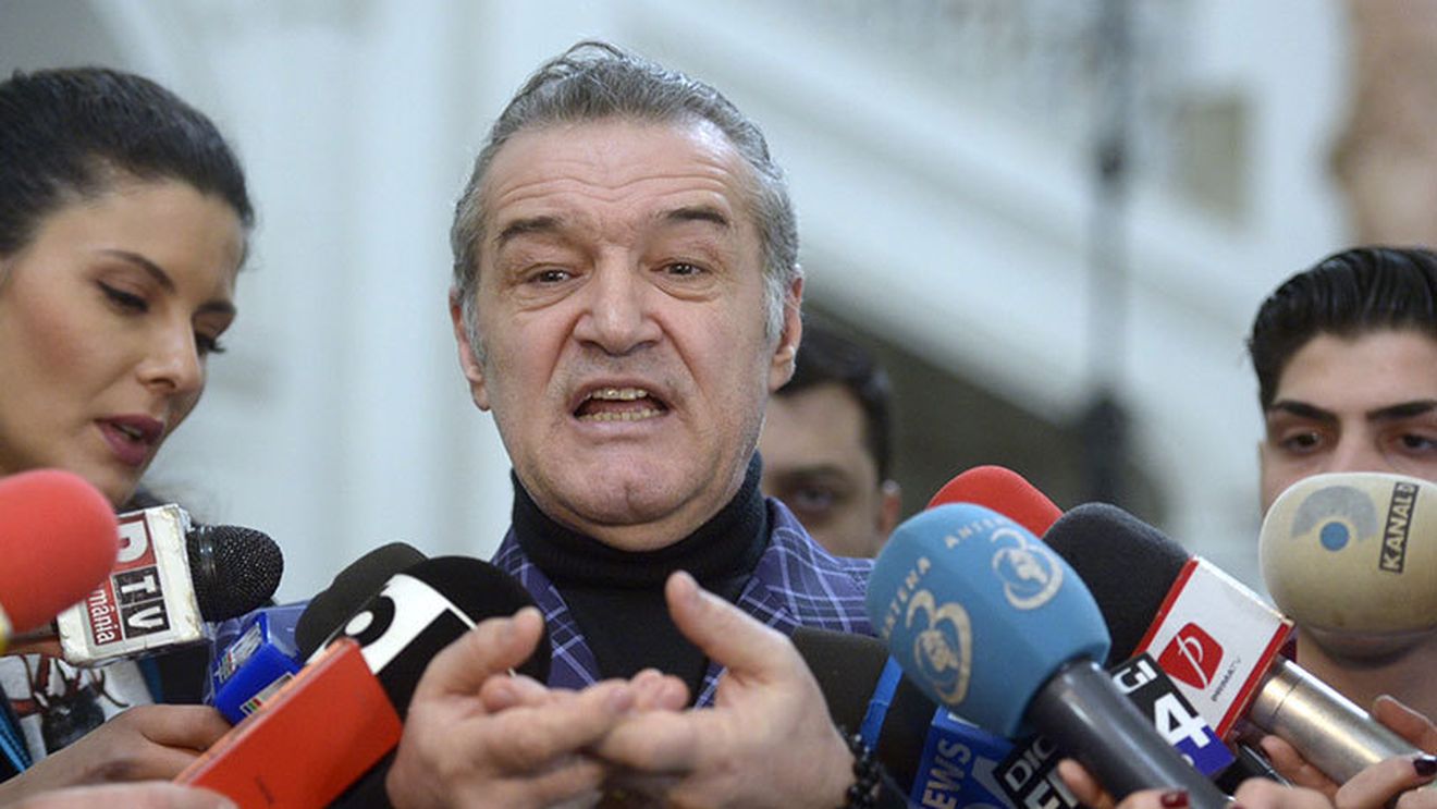 "E ca și luat!" Becali anunță al șaselea transfer al Stelei și plecarea lui Varela. "Ne dau 1,5 milioane de euro și-l lasă să mai joace la noi"