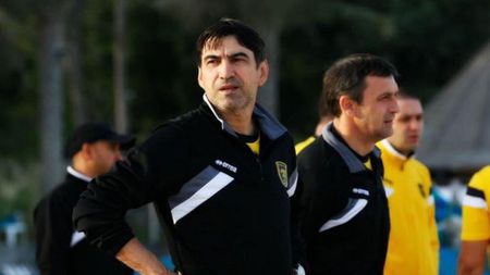 Scandal ca-n România! Piți și-a dat demisia de la Al Ittihad, după ce săptămâna trecută era demis și reinstalat! Tehnicianul vrea să-i dea judecată pe arabi 