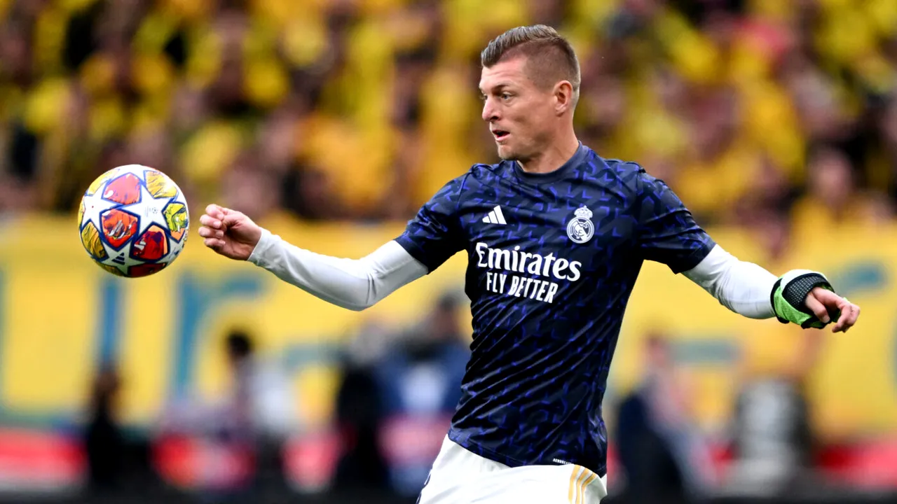 Ce a scris Toni Kroos pe ghetele cu care a jucat ultimul meci la Real Madrid, finala UEFA Champions League cu Borussia Dortmund!