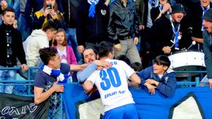 Săgeți către dinamoviști! Ieșenii se simt dezavantajați după decizia de închidere a porților pentru spectatori: „Avem cei mai mulți suporteri din play-out”